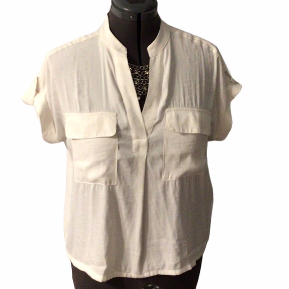 Banana Republic Tops - NWT Banana Republic Short Sleeve White Top
